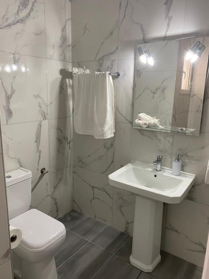 Апартаменти Christy'S House Anavissos / Ανάβυσσος Екстер'єр фото